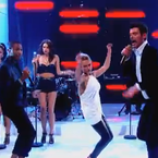 Hayden Panettiere : show sexy aux côtés de Robin Thicke et Pharrell Williams
