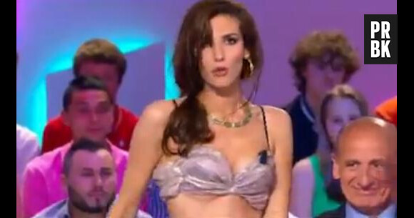 Doria Tillier rend hommage à Ali Baddou sur le plateau du Grand Journal