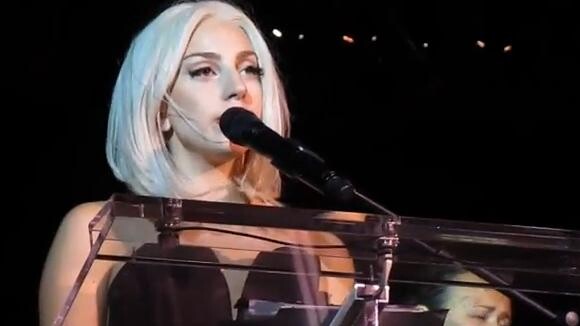 Lady Gaga : son come-back émouvant pour la Gay Pride à New-York