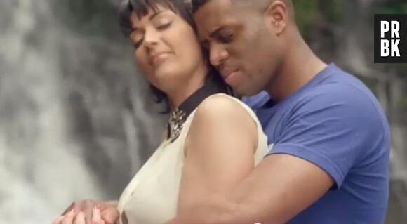 Sheryfa Luna et Axel Tony dans le clip "Sensualité".