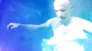 Moby : A Case For Shame, le clip planant et expérimental