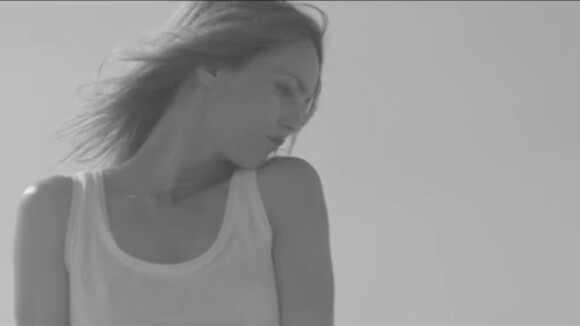 Vanessa Paradis : Les espaces et les sentiments, le clip parfait... pour s'endormir