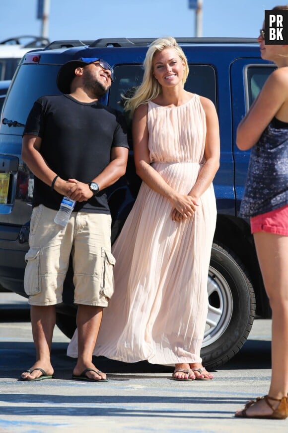 Caroline Receveur et Kamel sur le tournage d'Hollywood Girls 3 à Los Angeles le 7 août 2013.