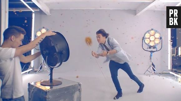 One Direction : la pub drôle et décalée de leur parfum "Our Moment"