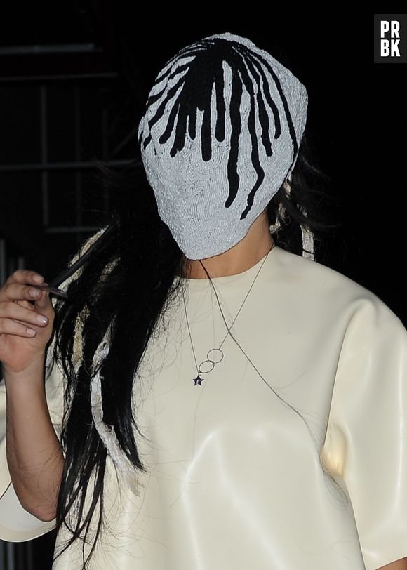 Lady Gage et son masque de Spiderman à la Fashion Week de New-York le 7 septembre 2013