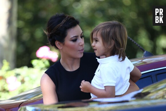 Kim Kardashian et son neveu Mason à Los Angeles, le 26 août 2012