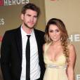 Miley Cyrus : Liam Hemsworth la zappe dans les bras d'Eiza Gonzalez