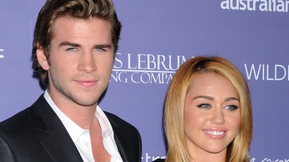 Miley Cyrus : Liam Hemsworth photographié en train d'embrasser Eiza Gonzalez