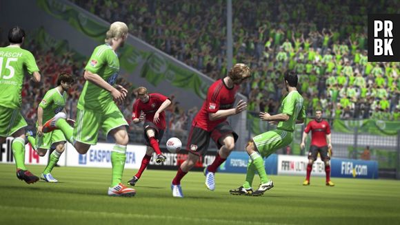 FIFA 14 est sorti le 26 septembre 2013 sur Xbox 360, PS3 et PC