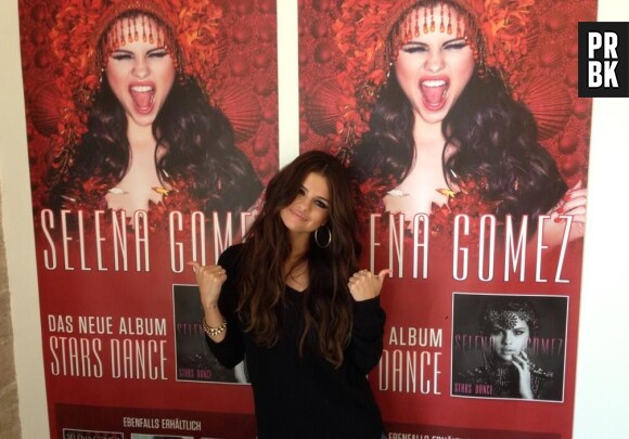 Selena Gomez dévoile son nouveau tatouage.