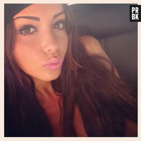 Nabila Benattia et Thomas Vergara fiancés pendant Allo Nabilla ?