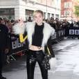 Miley Cyrus rencontre ses fans à Londres le 12 novembre 2013