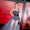 Jennifer Lawrence a du style à l'avant-première d'Hunger Games l'embrasement à Los Angeles le 18 novembre 2013