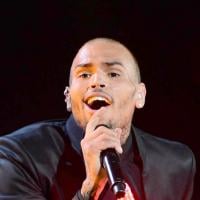Chris Brown caillasse sa mère : retour illico en rehab !