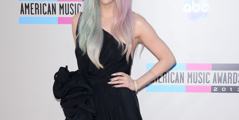 Kesha aux American Music Awards, le 24 novembre 2013