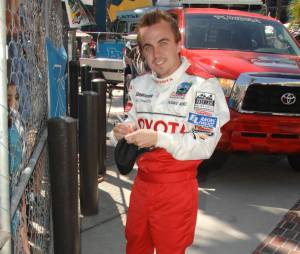Frankie Muniz est pilote automobile