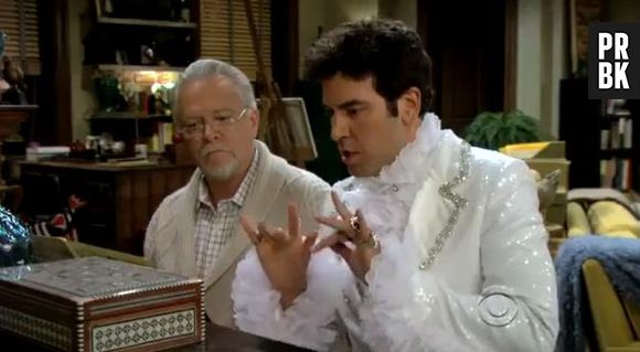 How I Met Your Mother saison 9 : Ted se prend pour Liberace