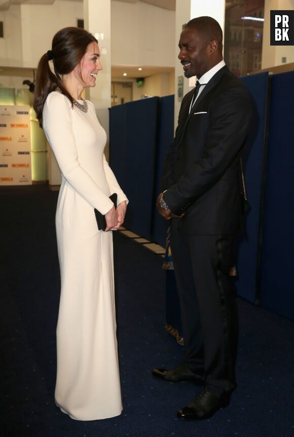 Kate Middleton et l'acteur Idris Elba, le 5 décembre 2013 à Londres