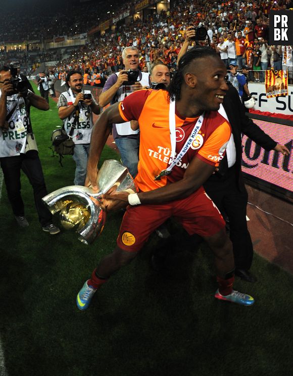 Didier Drogba : son hommage à Nelson Mandela n'a pas plu à la Fédération Turque de Football qui le menace d'une sanction