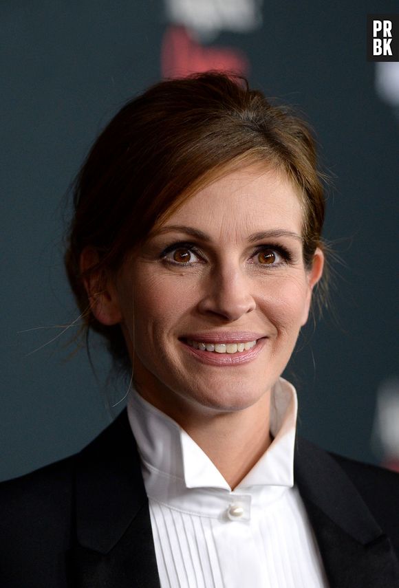 Julia Roberts sur le tapis rouge d'Un été à Osage County, le 16 décembre 2013 à L.A