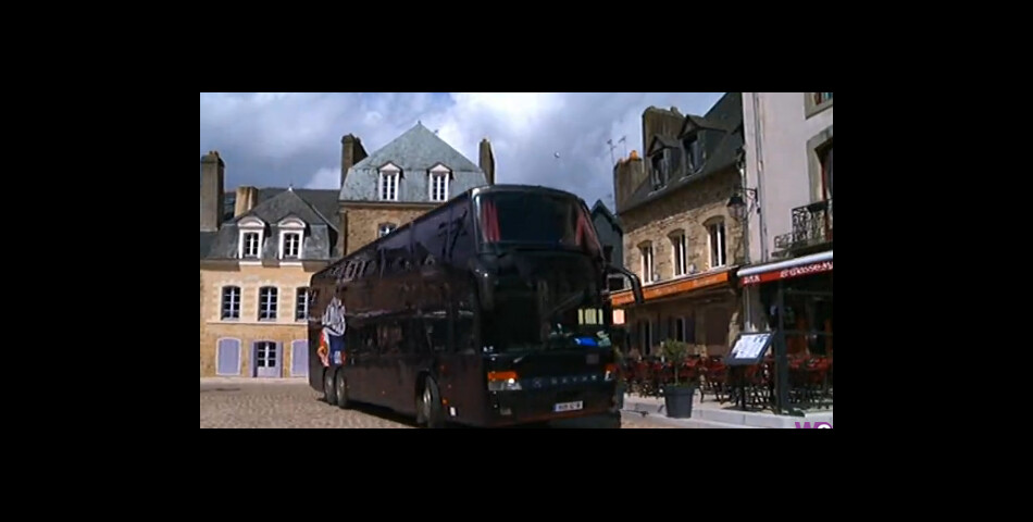 Les Ch&#039;tis font leur tour de France : les candidats voyagent à bord d&#039;un bus