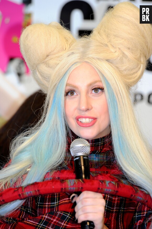Grammy Awards 2014 : Lady Gaga zappée des nominations
