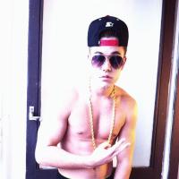 Quentin Bieber : le sosie de Justin Bieber torse-nu sur Instagram pour les Fêtes