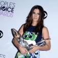 People's Choice Awards 2014 : Sandra Bullock repart les bras chargés