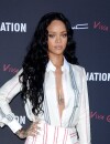 Rihanna à un gala pré-Grammy Awards, le 25 janvier 2014