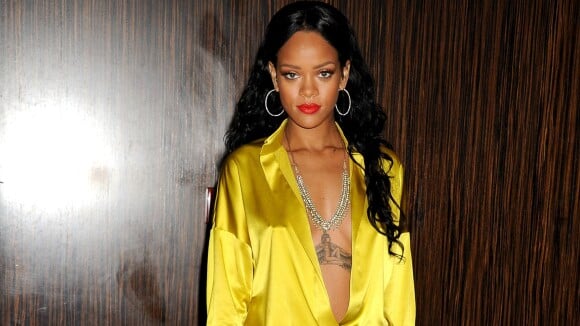 Rihanna : décolletés de sortie avant les Grammy Awards 2014