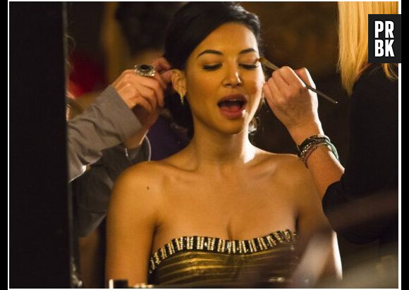 Glee saison 5, épisode 9 : Naya Rivera glamour dans la peau de Santana