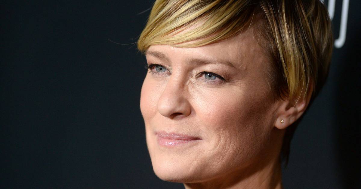 House of Cards saison 2 Robin Wright à l'avantpremière le 13 février
