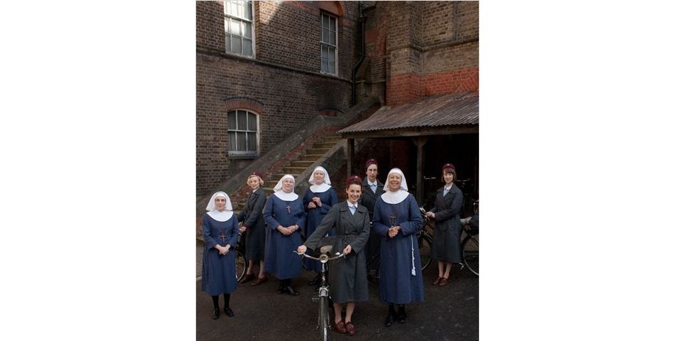 Call The Midwife saison 1 : la série cartonne en Angleterre - Purebreak
