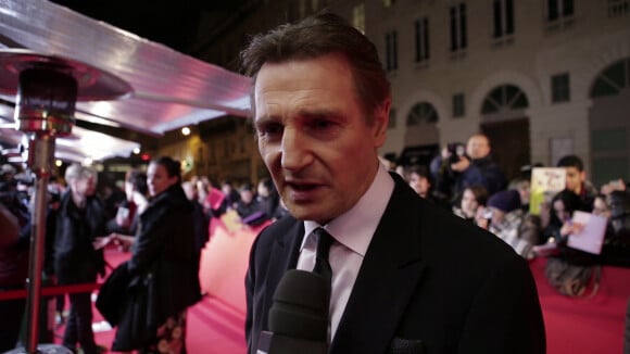 Non-Stop : Liam Neeson et Julianne Moore envoûtent l'avant-première parisienne