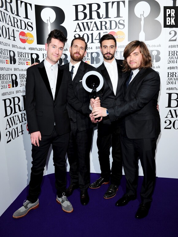 Bastille gagnants aux Brit Awards 2014 le 19 février à Londres