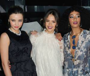 Miranda Kerr, Jessica Alba et Solange Knowles au défilé H&amp;M pendant la Fashion Week de Paris, le 26 février 2014