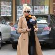 Gwen Stefani enceinte : slim en cuir et talons hauts, le 7 février 2014 à Los Angeles