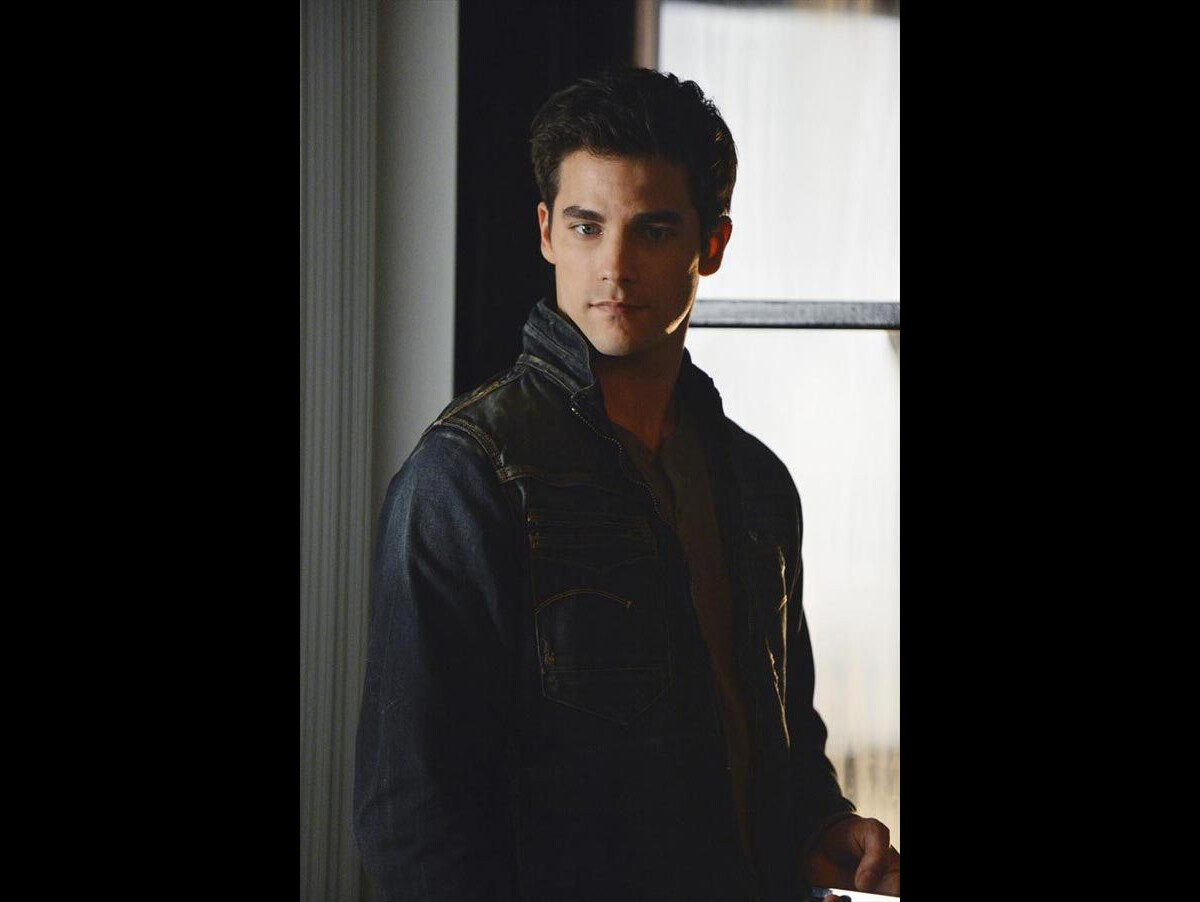 Photo : Pretty Little Liars saison 4, épisode 24 : Noel signe son
