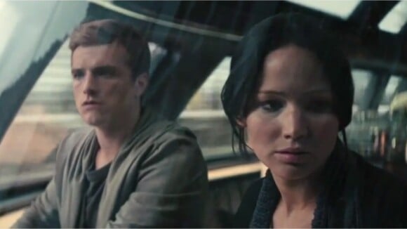 Hunger Games 2 : le trailer honnête qui tacle Katniss et Peeta