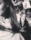 Pretty Little Liars : Shay Mitchell pose avec ses fans le 16 mars 2014 au PaleyFest