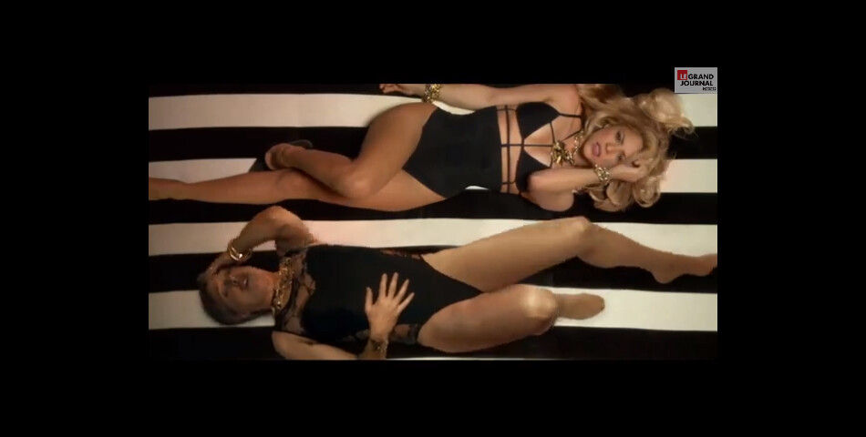 Antoine De Caunes aux côtés de Shakira dans sa parodie de Can&#039;t Remember to Forget You