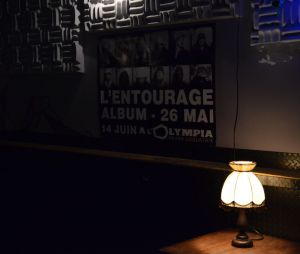 L'Entourage : des fans ont participé à une pré-écoute de l'album Jeunes Entrepreneurs du collectif, au Pop-up du Label à Paris, le 24 avril 2014
