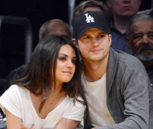 Mila Kunis et Ashton Kutcher vont devenir parents en 2014