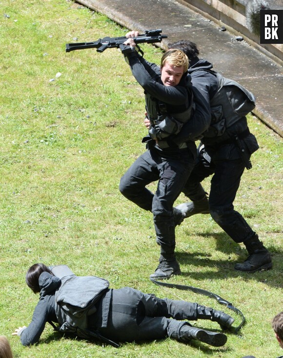 Hunger Games 3 : Josh Hutcherson sur le tournage à Noisy le Grand le 14 mai 2013