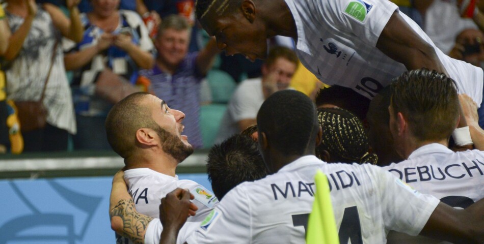 Paul Pogba, Karim Benzema... explosion de joie pendant France VS Suisse, le 20 juin 2014 au Brésil