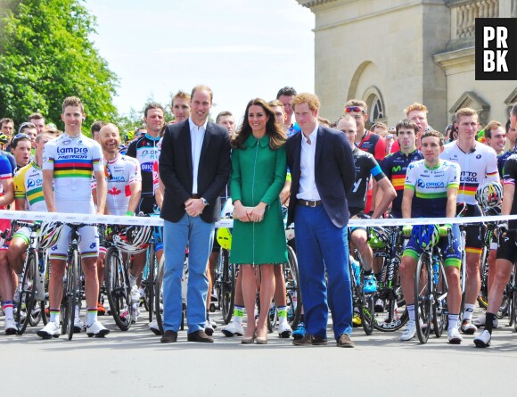 Kate Middleton, Prince William et Prince Harry ont donné le coup d'envoi du Tour de France, le 5 juillet 2014