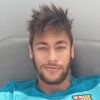 Neymar : blessé au dos, le joueur brésilien a été obligé de déclarer forfait du Mondial 2014