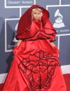 Nicki Minaj et son look improbable aux Grammy Awards 2012