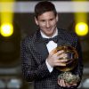 Lionel Messi et son look improbable signé Dolce&Gabbana pour la cérémonie du Ballon d'or 2013