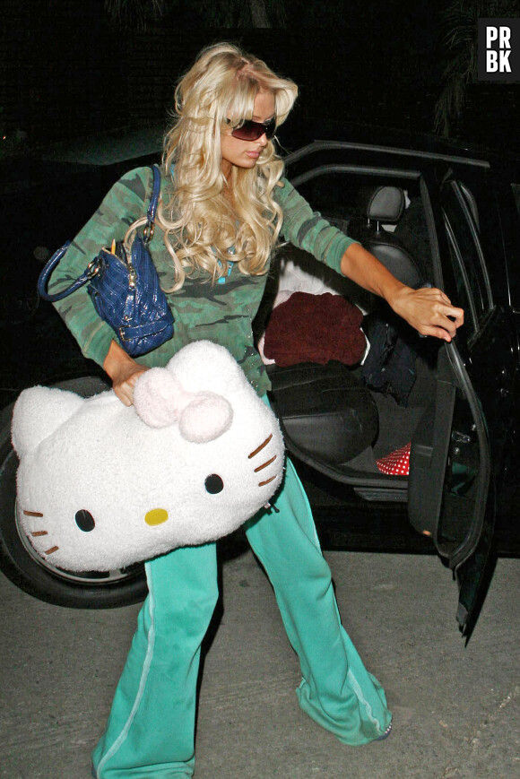 Hello Kitty, ami des stars. Ici avec Paris Hilton